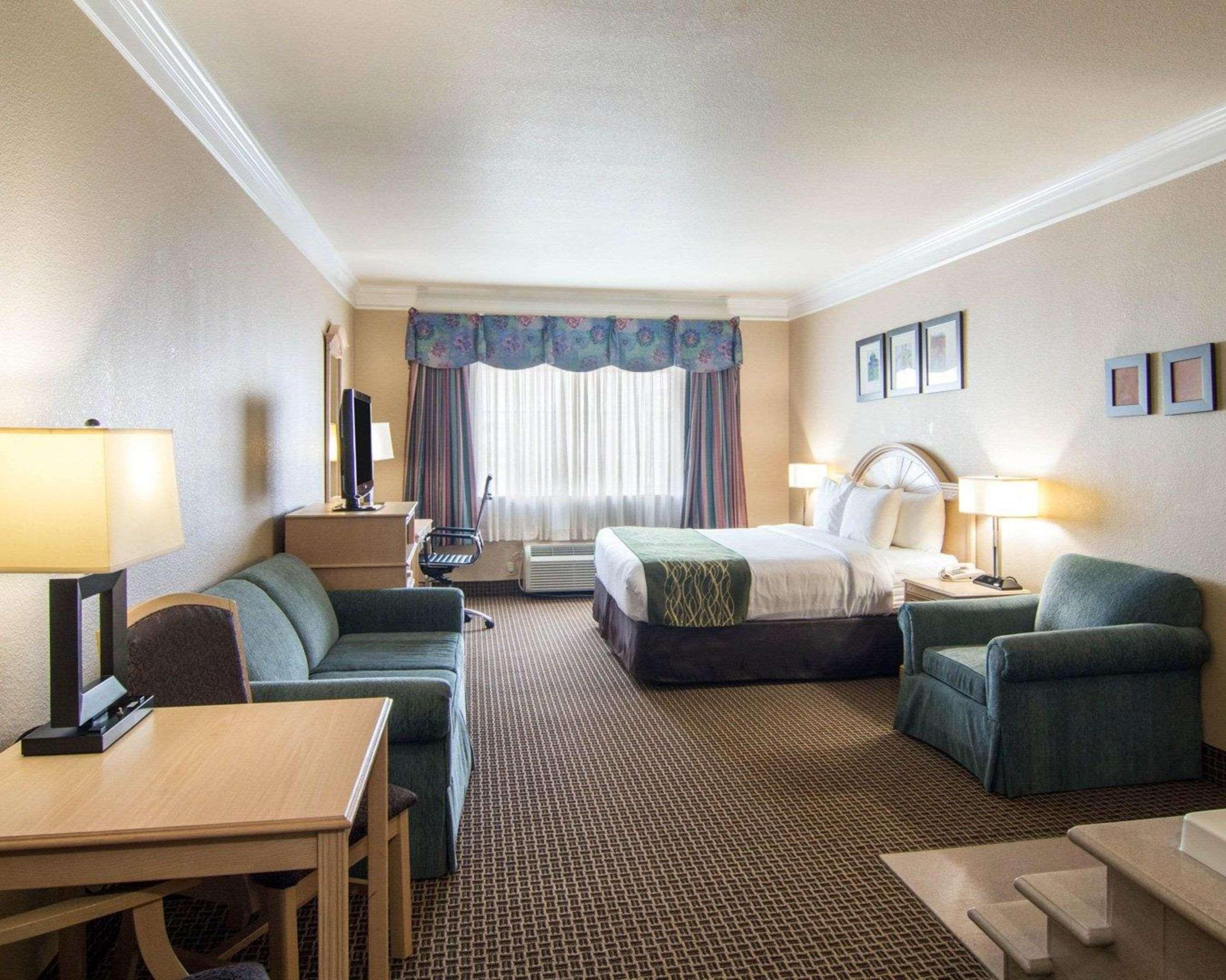 Comfort Suites Kingwood Houston North Humble 59 Zewnętrze zdjęcie